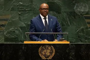 Retrato de (cargo + nombre) Excmo. Sr. Justin Nsengiyumva (Primer Ministro), Rwanda